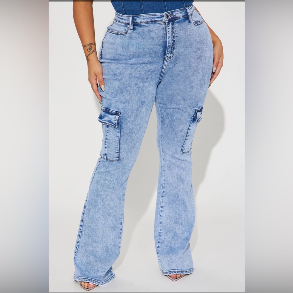 NWT Stretch Cargo Flare Jean